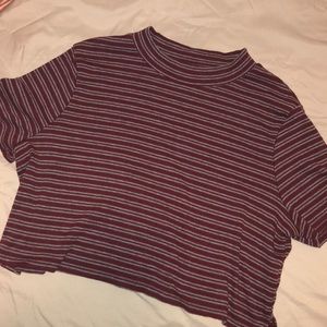 ❤️4/$10 Striped burgundy and grey crop top